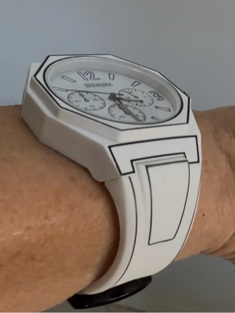 Simple White Octagonal Women's Silicone Watch with Black Accents